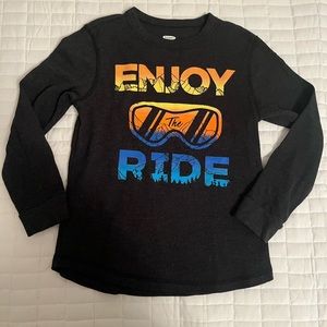 Old Navy Boys Henley Tee - size medium